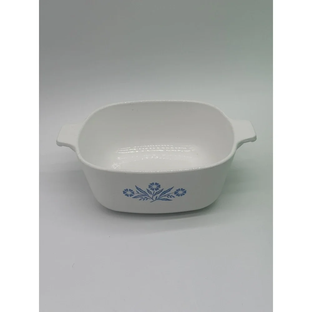 Vintage Corning Ware Blue Cornflower P-11/2-B, 1.5 quart W/O Lid Great Condition